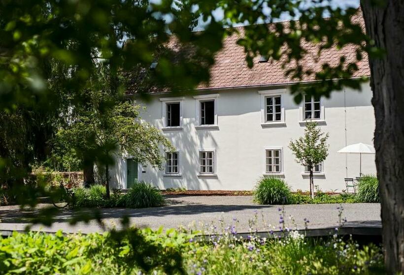 ペンション Boutique Hotel Zum Oberjäger, Schloss Lackenbach
