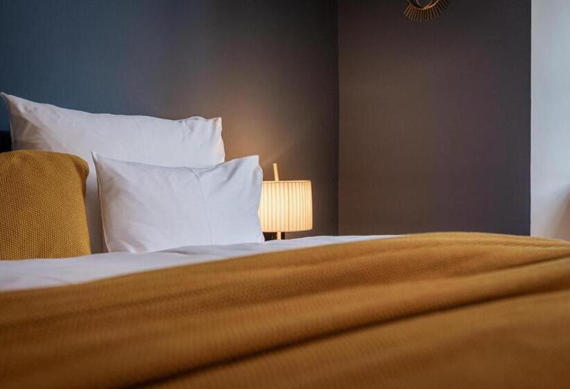 ペンション Boutique Hotel Zum Oberjäger, Schloss Lackenbach