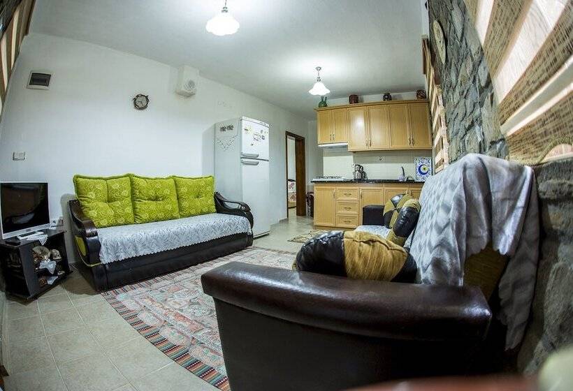 پانسیون Kastro Konak Boutique Otel