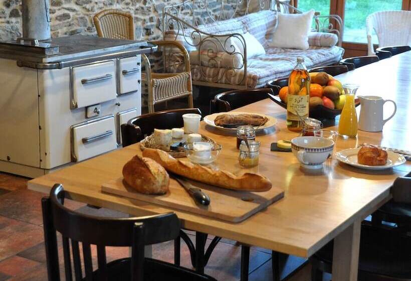 ペンション La Boutarie Chambre D Hôtes