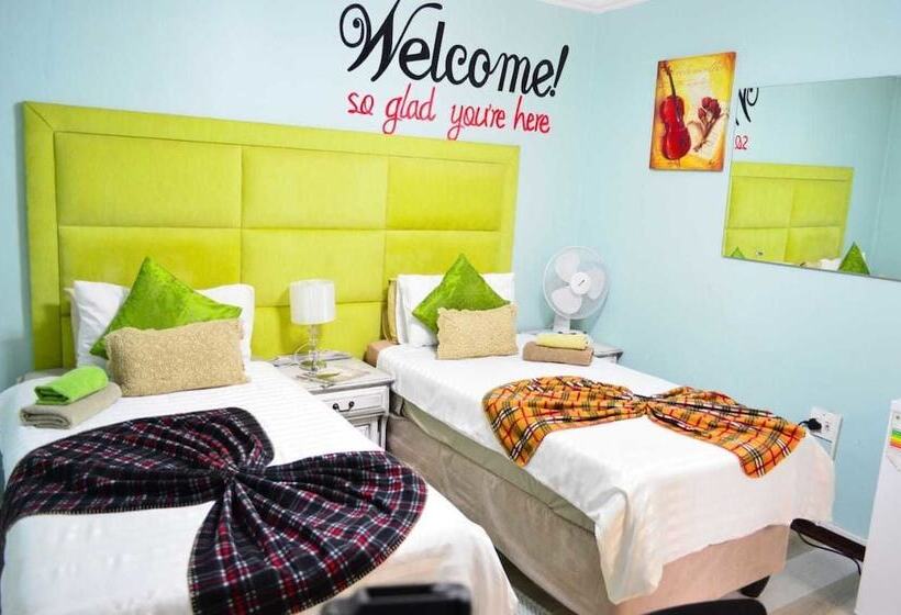 פנסיון Unathi Guest Lodge