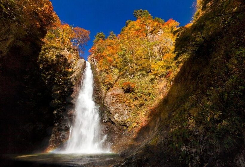 ريوكان Bunano Sato Shirakamikan