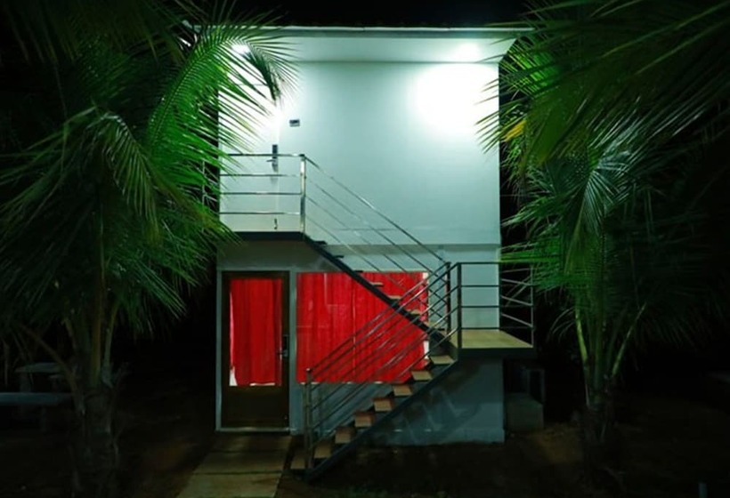 Thamarai Resort