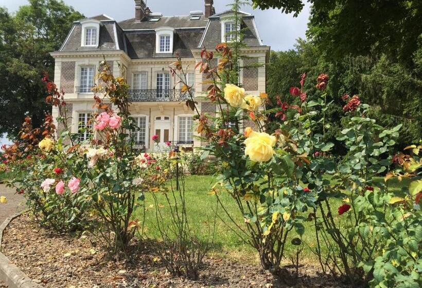 مبيت وإفطار Chateau D Avesnes  Le Castelet