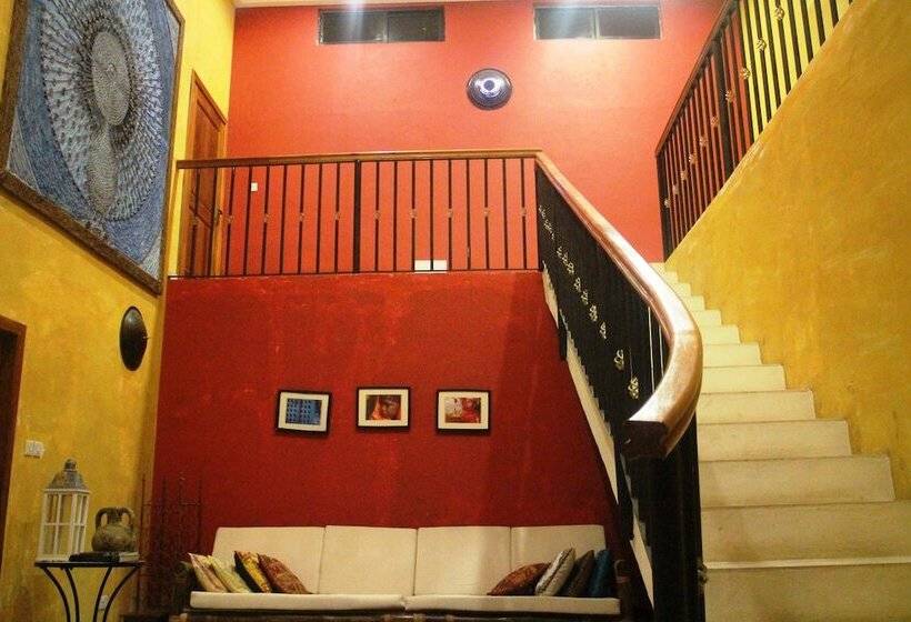 酒店 Accra Royal Castle Apartments & Suites