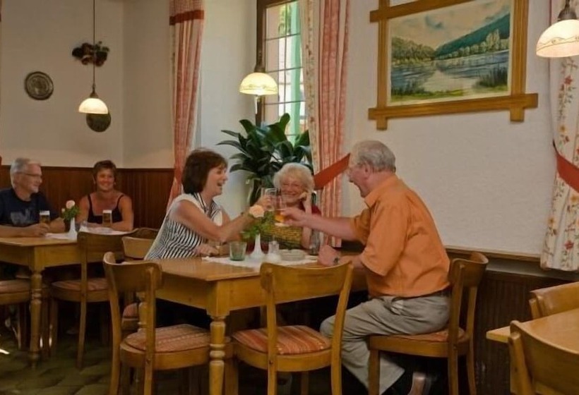 ホテル Landhaus Schend