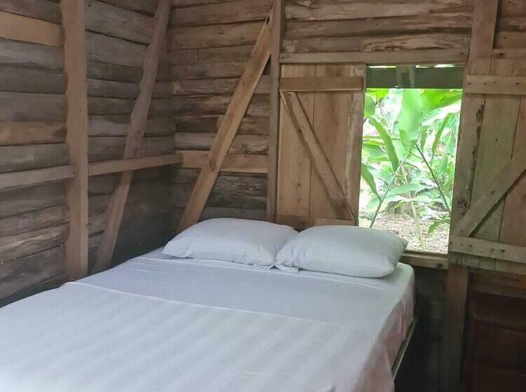 בית מלון כפרי Santa Maria Volcano Lodge