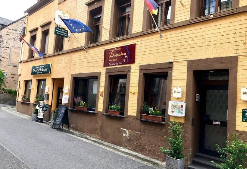 ホテル Zur Dorfschänke