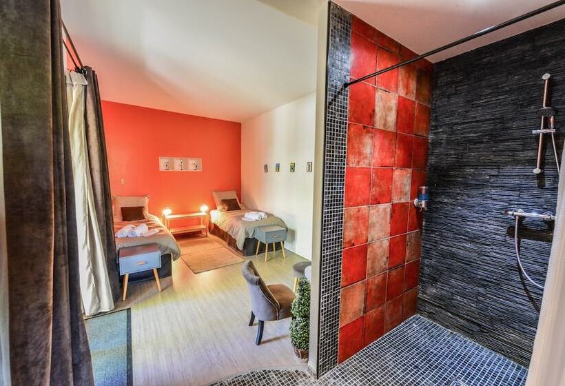 ペンション La Grande Oasis   B&b Et Spa