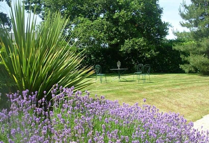 بنسيون Le Sens Des Hôtes