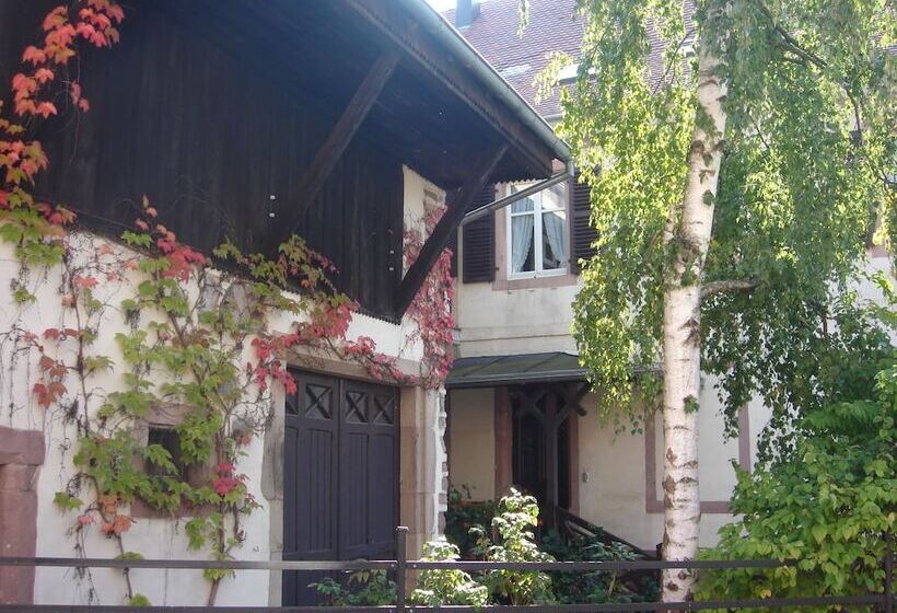 צימר Ancien Presbytere Albert Schweitzer