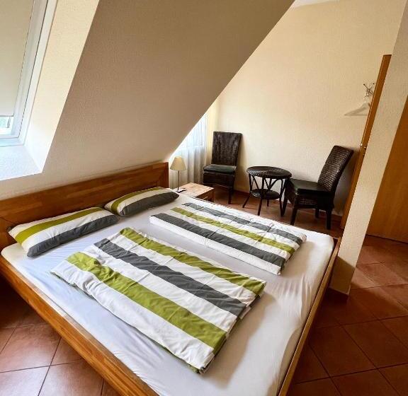 Bed and Breakfast Pension Kolibri