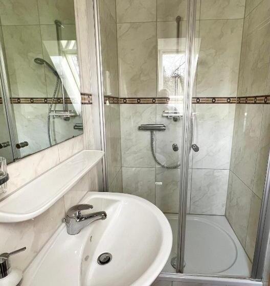 Bed and Breakfast Pension Kolibri