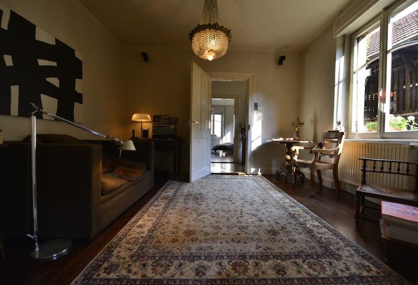 مبيت وإفطار Chambres D Hotes Au Six