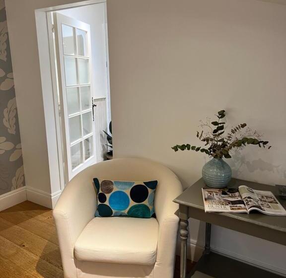 Bed and Breakfast La Girarde