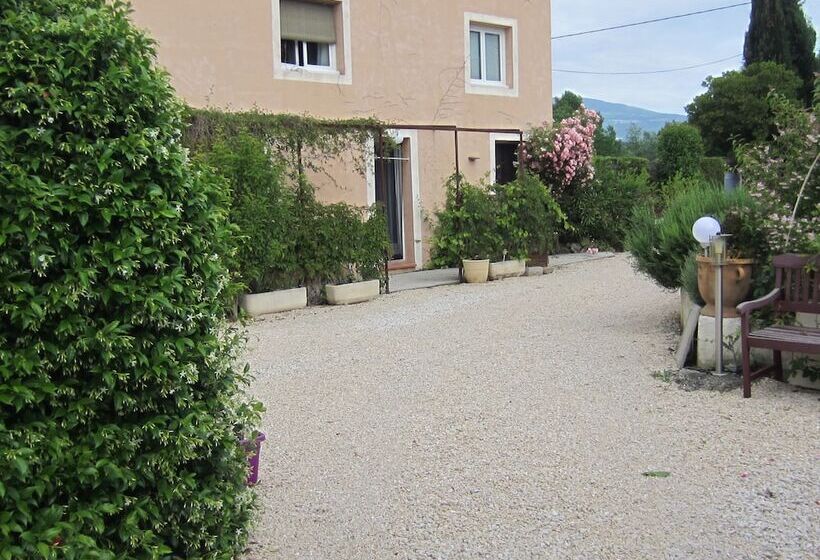 B&b Les Romarins