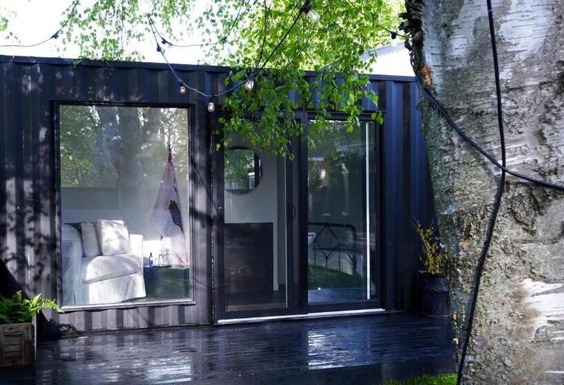 فندق فئة نجمة واحدة The Lakeside Motel