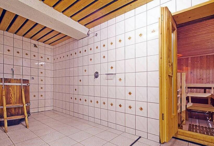 ホテル Restaurant Gemünden