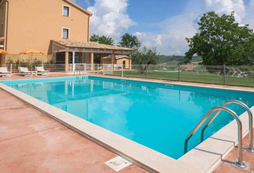 فندق ريفى Agriturismo Annarella