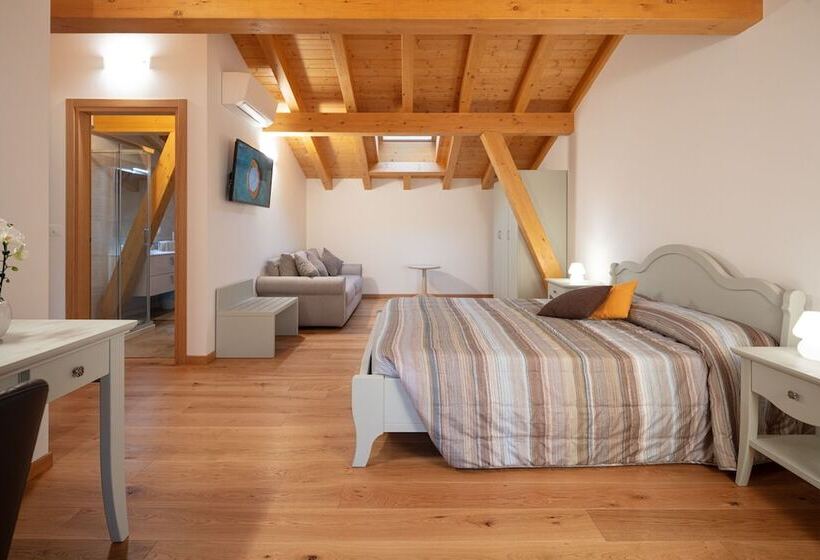 בית מלון כפרי Agriturismo I Comelli