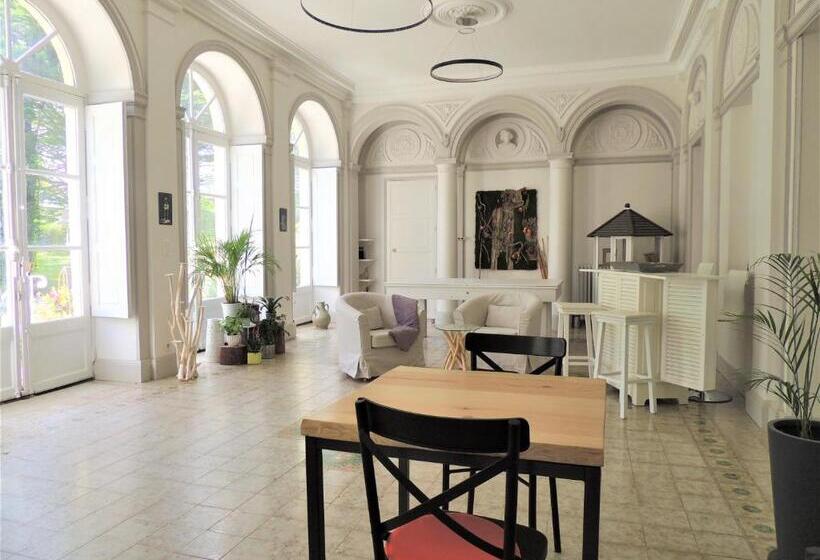 Пансион Domaine Du Plessis Grimaud