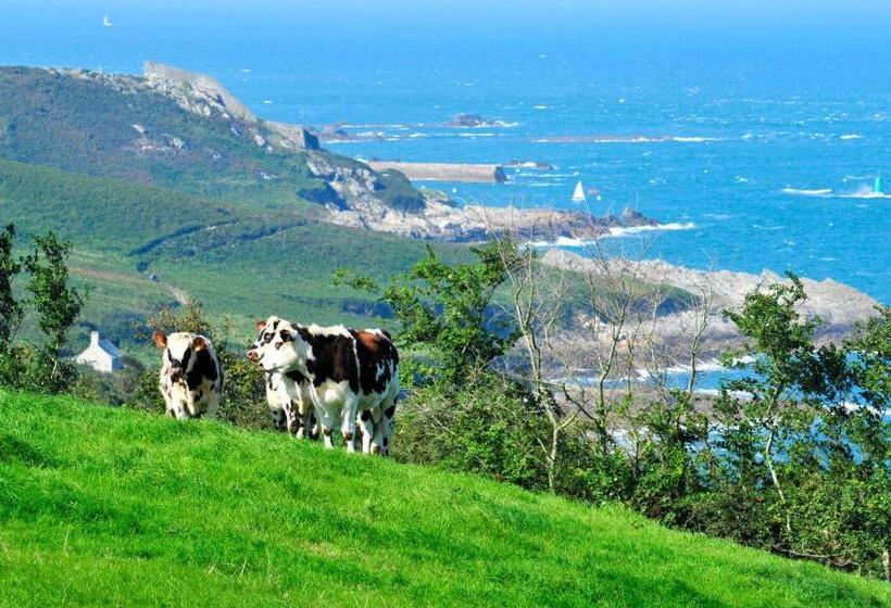 リゾートホテル Azureva Hauteville Sur Mer