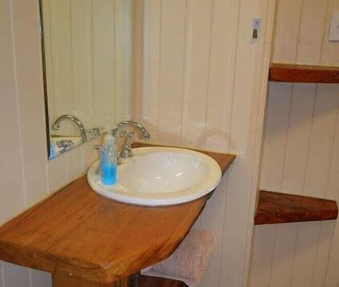 Wooli River Lodges