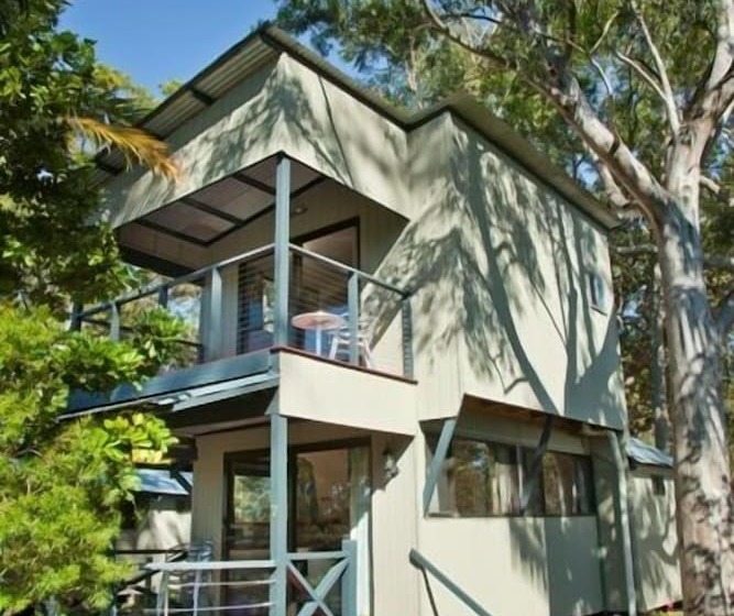 Wooli River Lodges