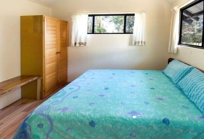 Wooli River Lodges