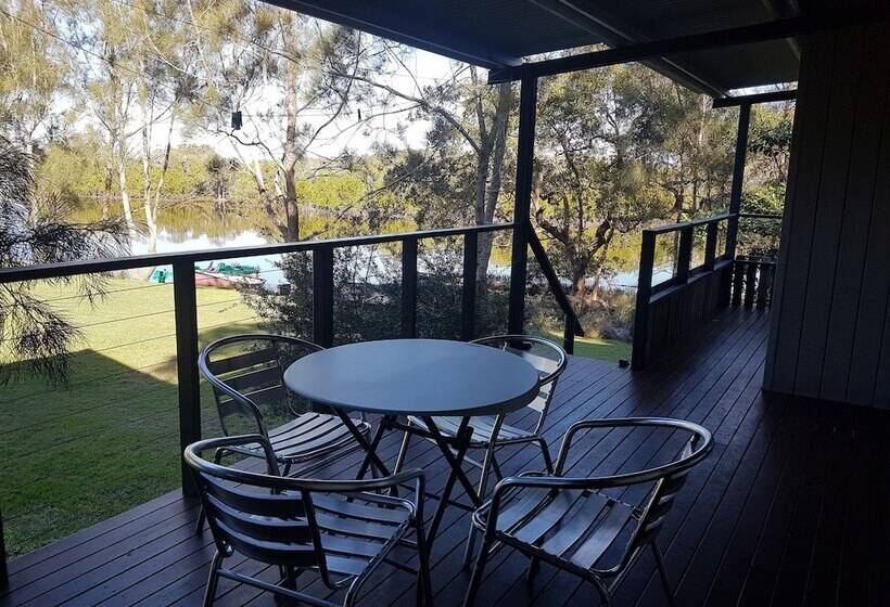 Wooli River Lodges
