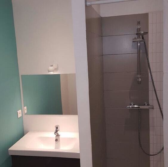 민박 Chambres D Hotes Lou Calvari