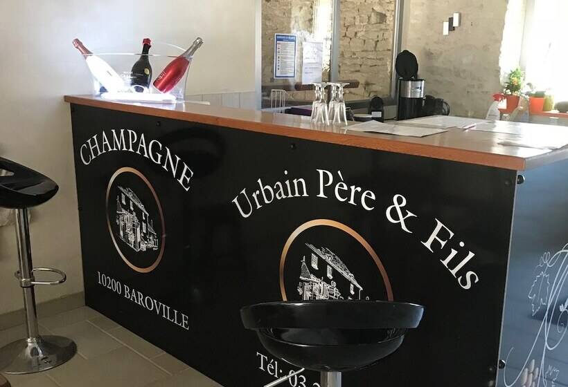 مبيت وإفطار Champagne Urbain