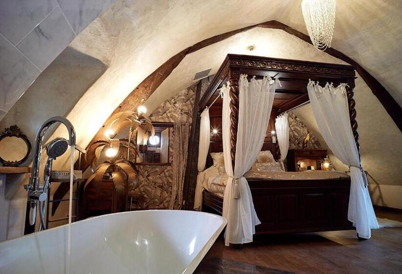 צימר Manoir De La Sénéchaussée De Lantiern