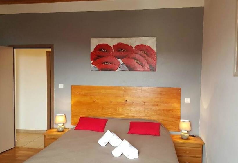 تختخواب و صبحانه San Larenzu