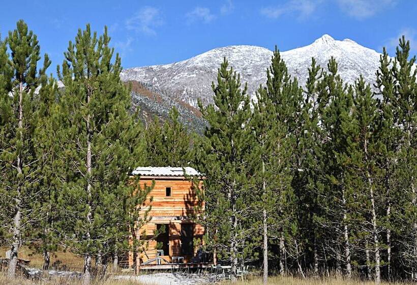 住宿加早餐  Terre Des Baronnies. Cabanes