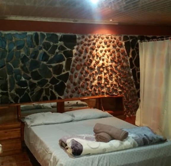 Hostel La Cascada