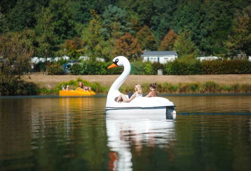ホテル Camping Base De Loisirs Du Lac De La Moselotte