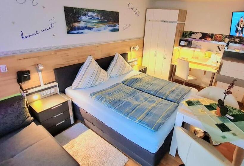 ホテル Garni Rodenbach