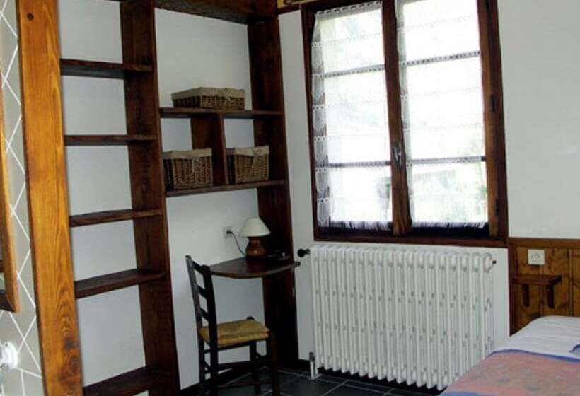 호텔 Hôtel Le Val Des Sources