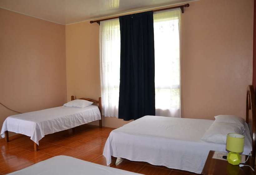 ホテル Lumbres Del Arenal Cabinas Y Villas