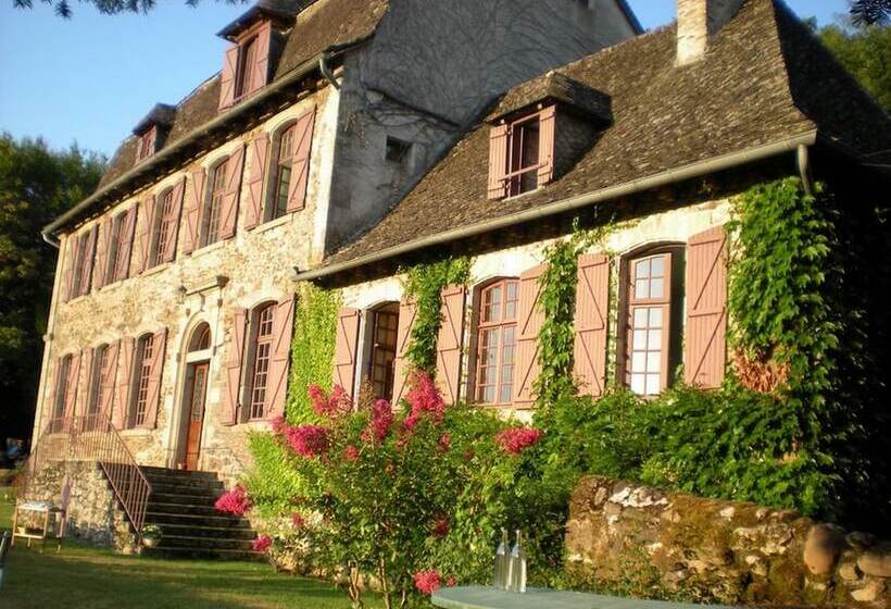 ペンション Le Pradel Chambres D Hôtes