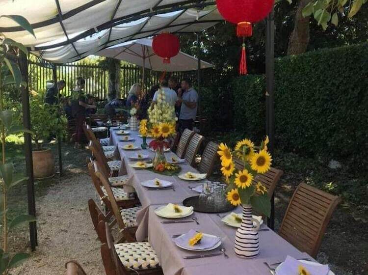 膳宿费 Domaine De Puytirel