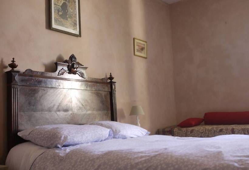 膳宿费 Domaine De Puytirel