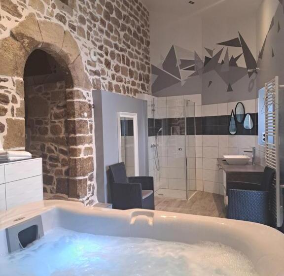 بنسيون La Cazette