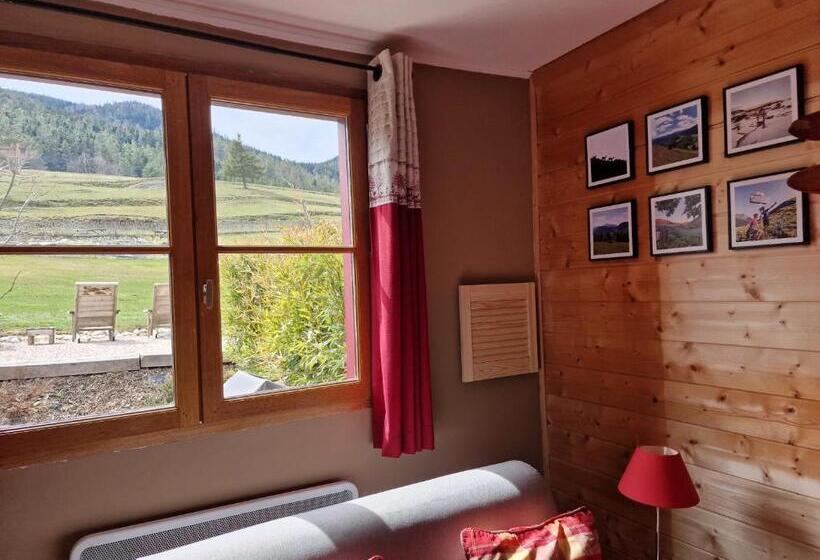 פנסיון Le Silence Du Midi