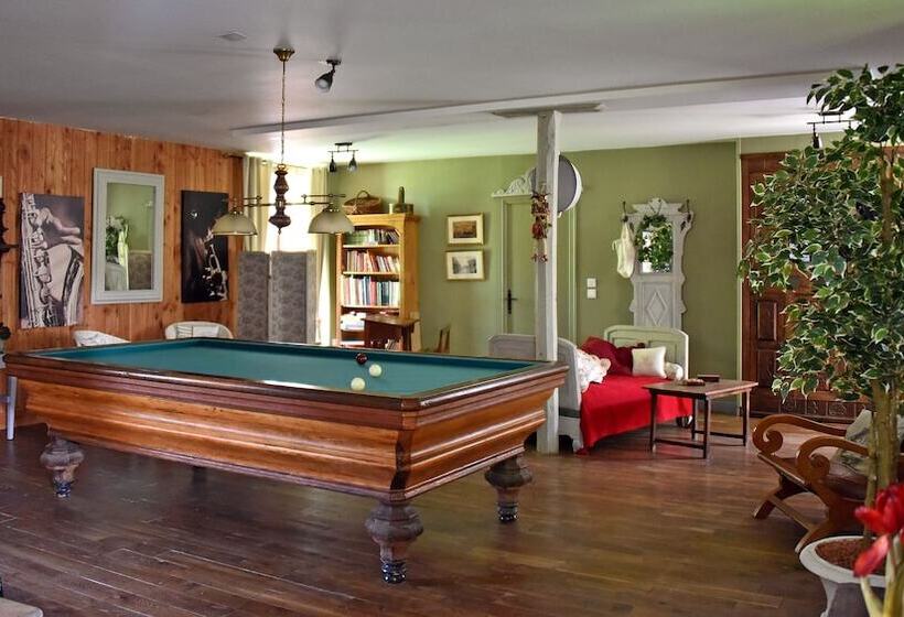 פנסיון Moulin De La Beraudaie