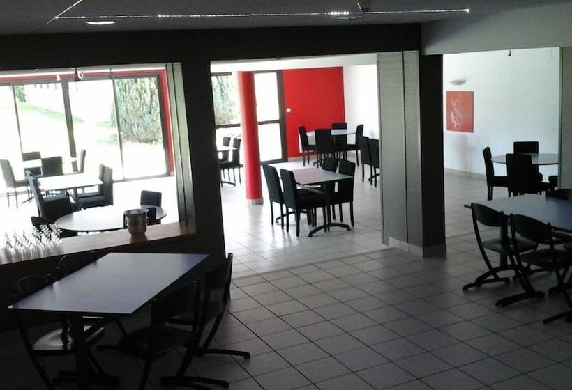 渡假胜地  Domaine De Sangayrac