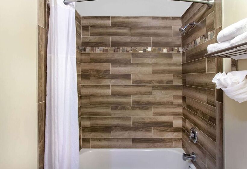 فندق Baymont By Wyndham Jacksonville/butler Blvd