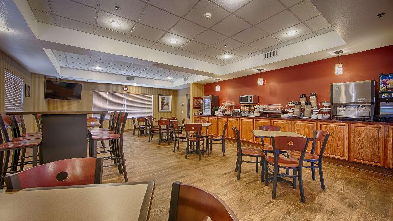 Best Western Plus Tulsa Woodland Hills Hotel And Suites