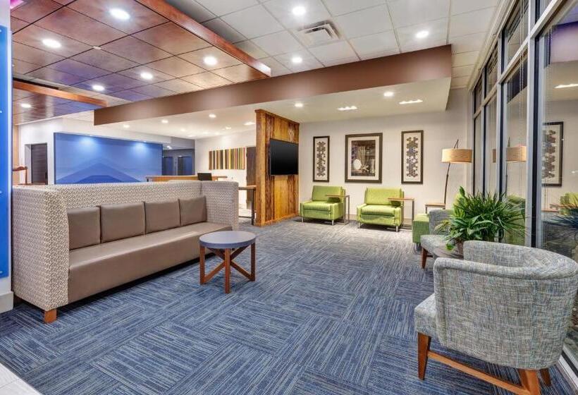 호텔 Holiday Inn Express & Suites   Milan   Sandusky Area, An Ihg